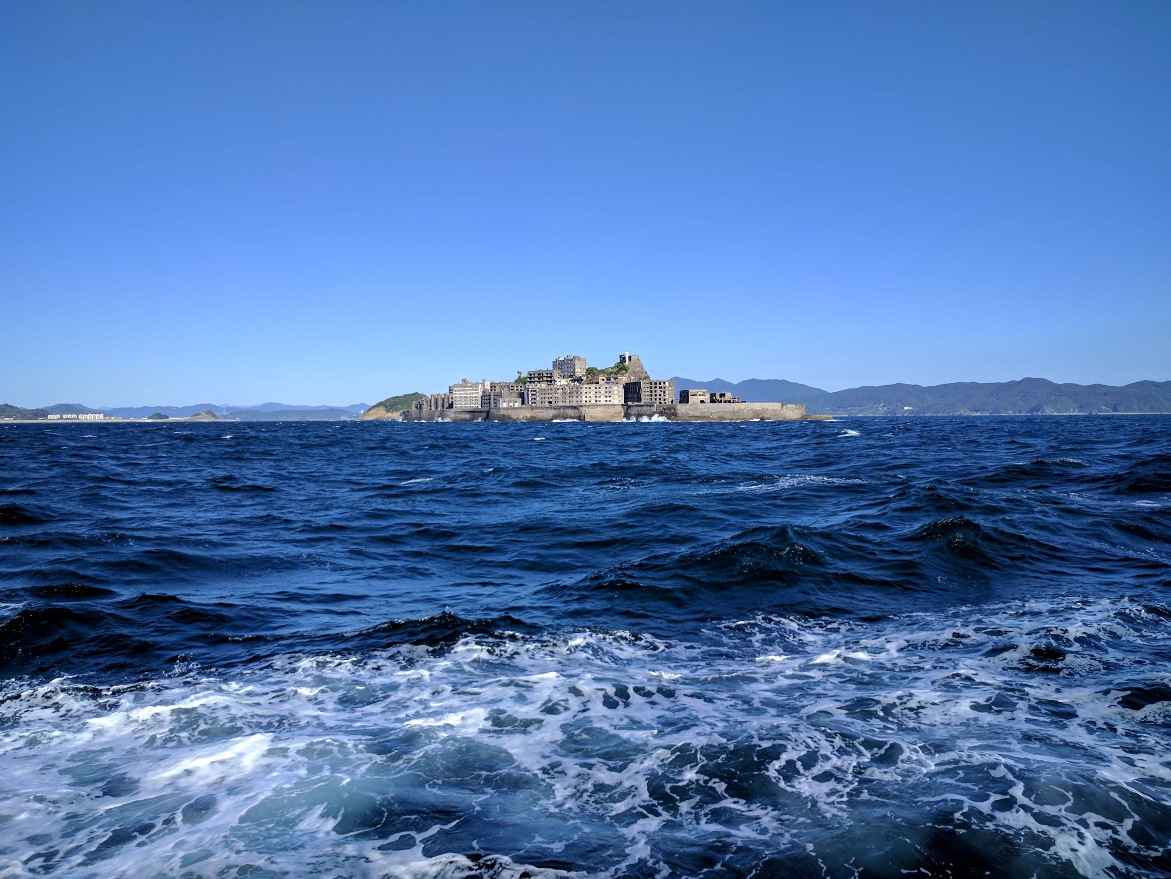長崎県/軍艦島クルーズ1(上陸できるかは天候次第)