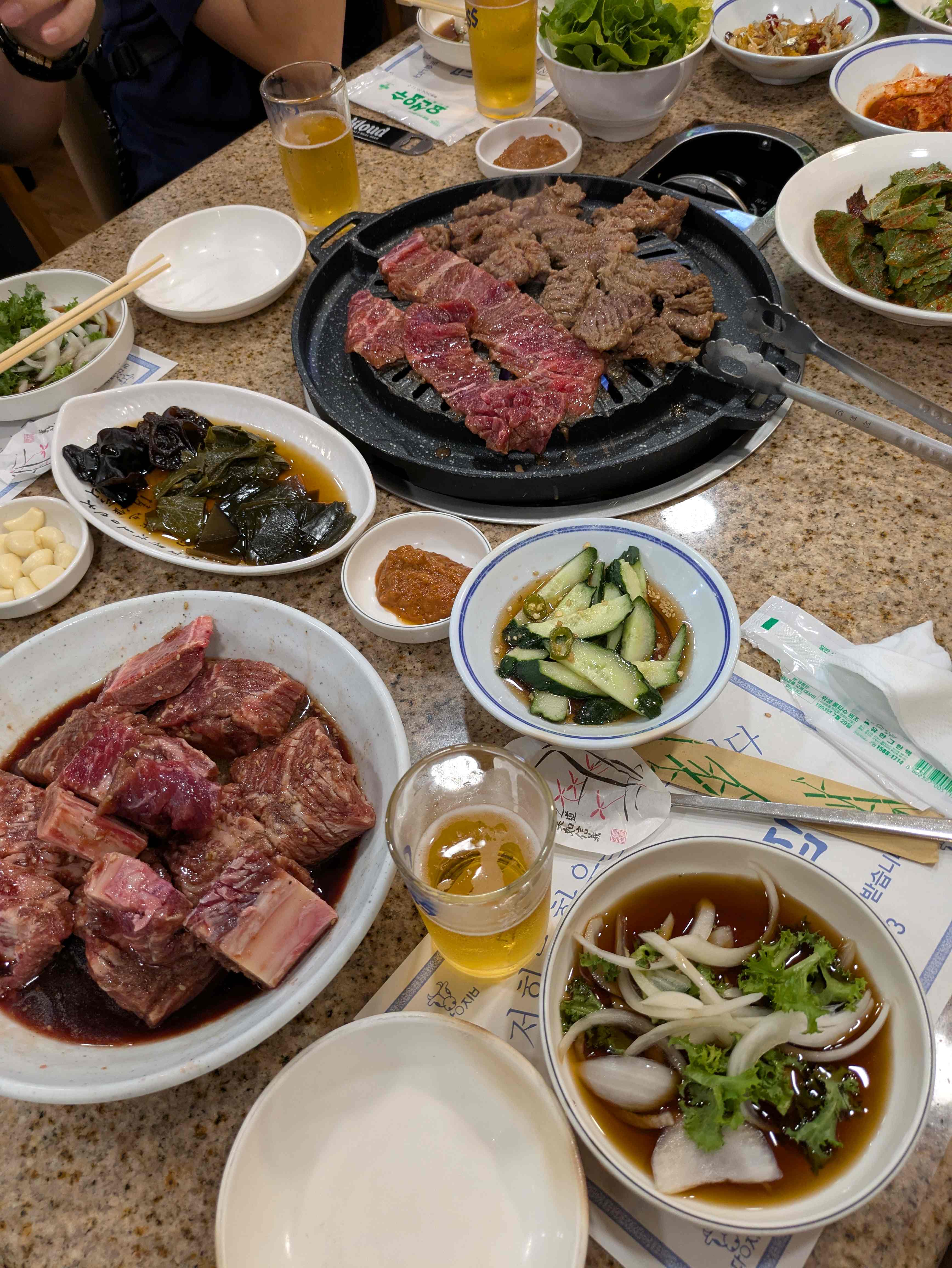 釜山/松山空港から直行便でなんと1時間ほどです